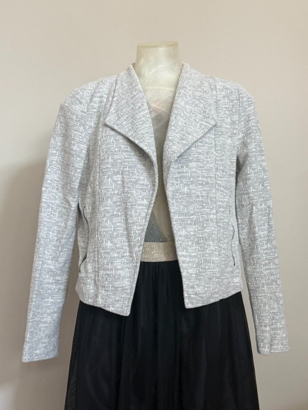 Banana Republic Gray White Textured Cropped Open Front Jacket M